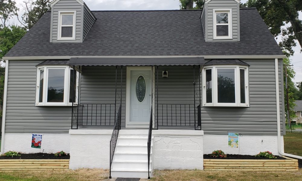 Satisfied Customer in Rosedale, MD. Installed with top of the line CertainTeed Monogram series siding.